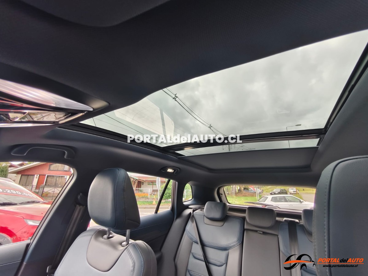 Portal del Auto | FORD TERRITORY TITANIUM AT 2024